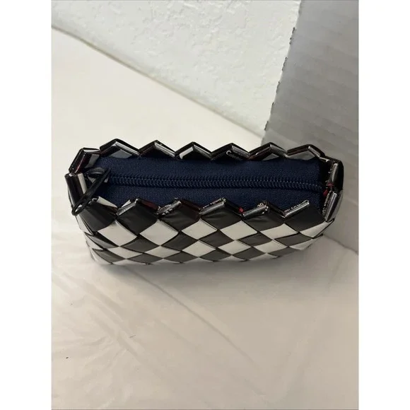 Candy Wrapper Zippered Wallet Coin Purse Black Silver 5.5 X 3.25 Metallic Bling - Picture 5 of 6